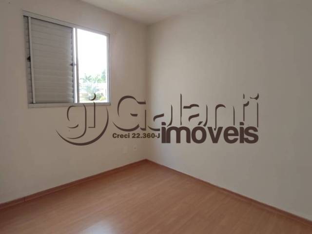 #8398 - Apartamento para Venda em Marília - SP - 2