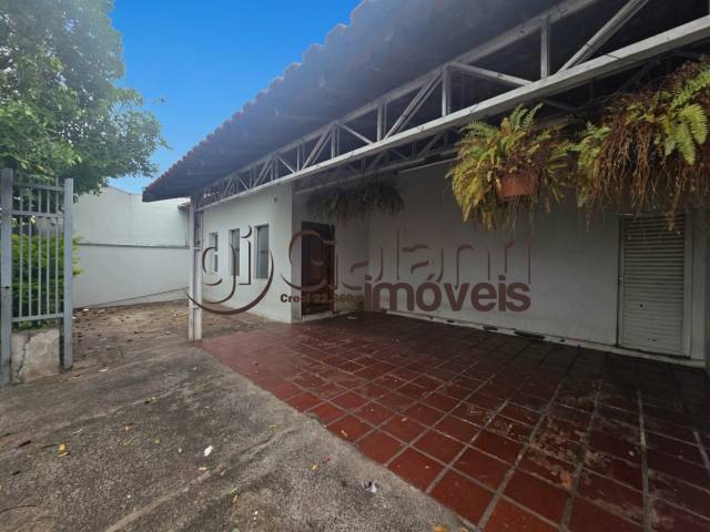 #8408 - Casa para Locação em Marília - SP - 2