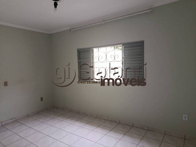 #8442 - Casa para Locação em Marília - SP