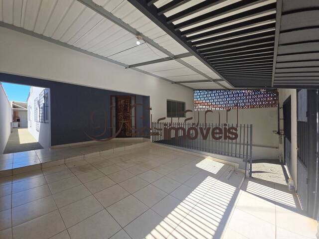 #8397 - Casa para Locação em Marília - SP - 2