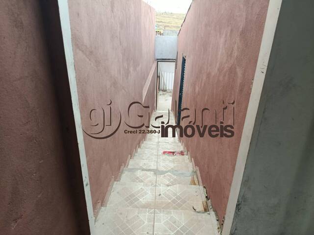 #8459 - Casa para Locação em Marília - SP - 2