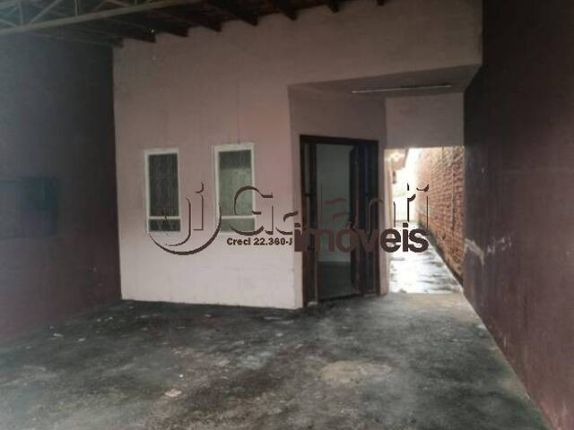 #8468 - Casa para Locação em Marília - SP - 2