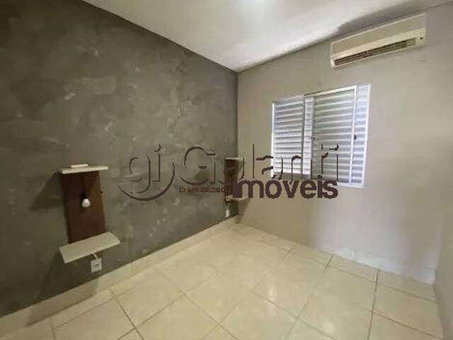 Casa para Locação em Marília - 4