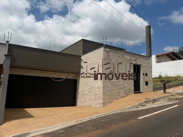 #8482 - Casa para Locação em Marília - SP - 1