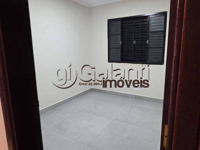 #8483 - Apartamento para Locação em Marília - SP - 2