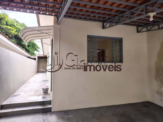 #8495 - Casa para Locação em Marília - SP - 2