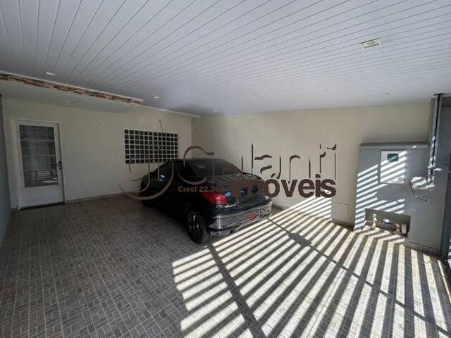 #8505 - Casa para Locação em Marília - SP - 2