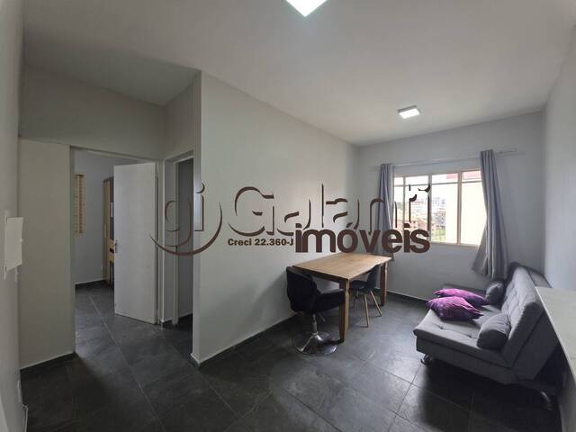 #8029 - Apartamento para Locação em Marília - SP