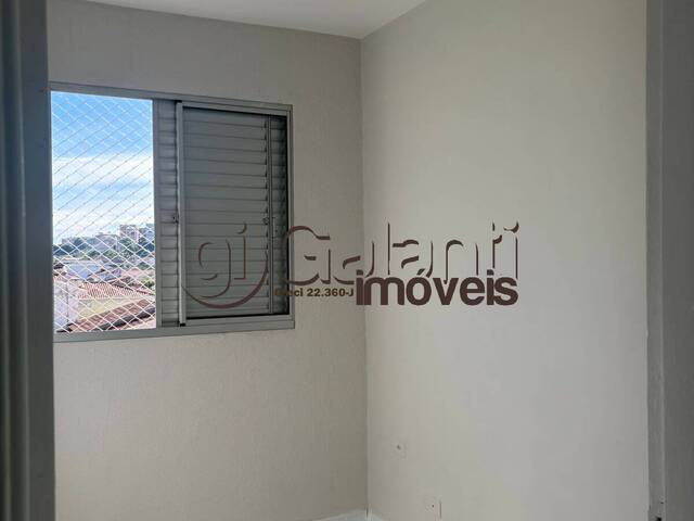 #8452 - Apartamento para Locação em Marília - SP