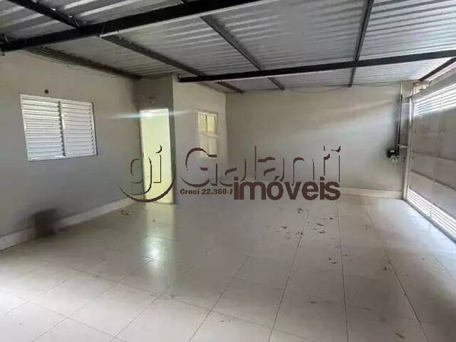 #8567 - Casa para Locação em Marília - SP - 2