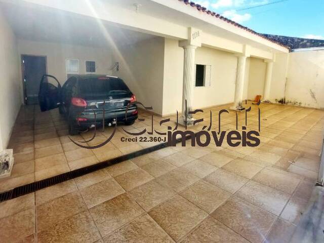 #8649 - Casa para Locação em Marília - SP - 2