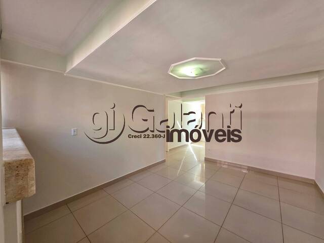 #6463 - Apartamento para Locação em Marília - SP