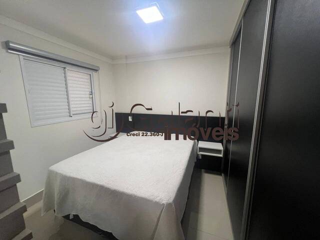 #8699 - Apartamento para Venda em Marília - SP - 2