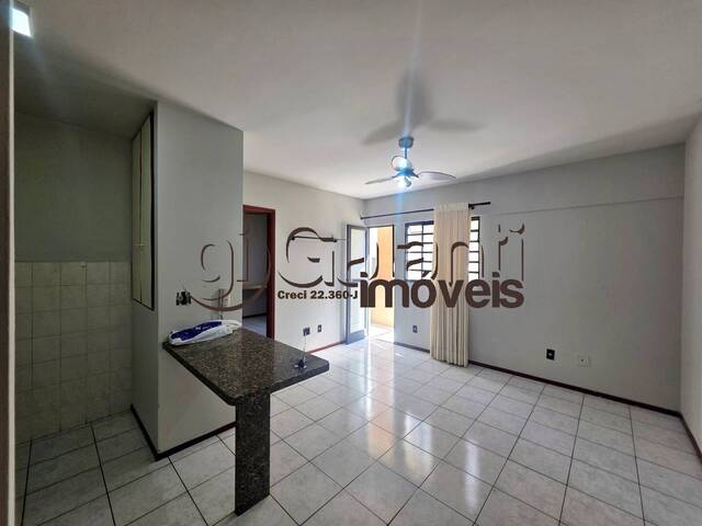 #3014 - Apartamento para Locação em Marília - SP