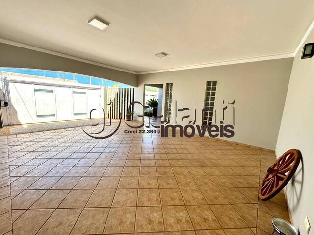 #8724 - Casa para Venda em Marília - SP - 2