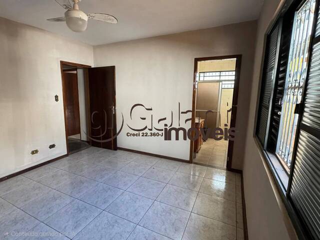 Casa para Venda em Marília - 5