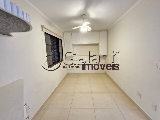 Apartamento para Venda em Marília - 4