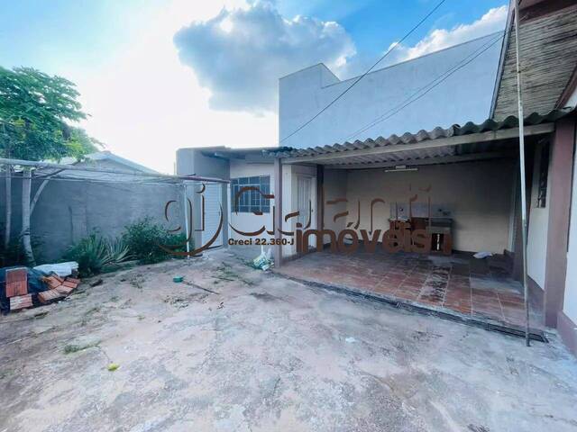 #8773 - Casa para Locação em Marília - SP - 2