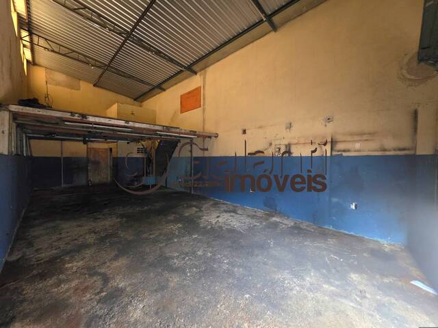 #8776 - Comercial para Locação em Marília - SP - 2