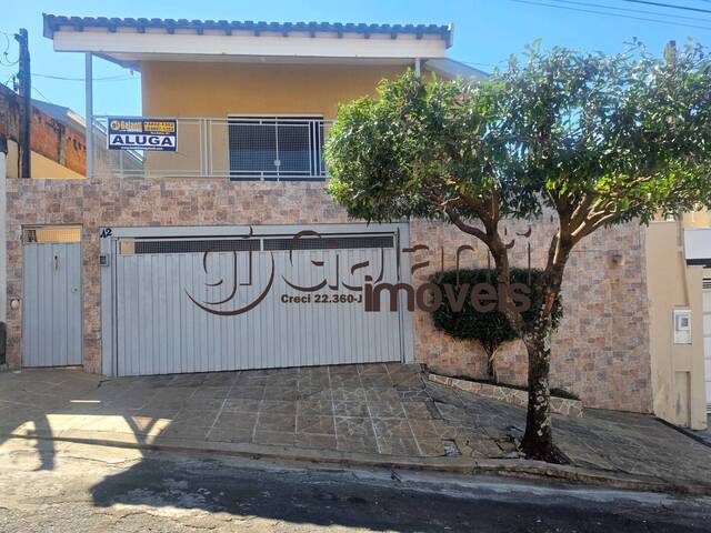 #6874 - Casa para Locação em Marília - SP