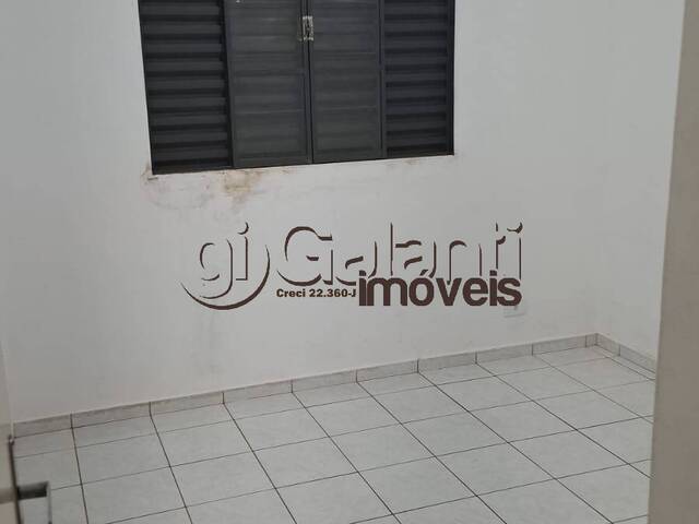 #8784 - Apartamento para Locação em Marília - SP - 2