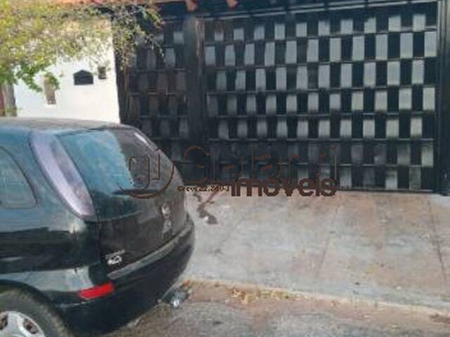 #8806 - Casa para Venda em Marília - SP - 1