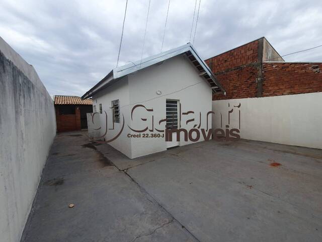 #8810 - Casa para Venda em Marília - SP - 3