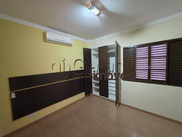 Apartamento para Locação em Marília - 4