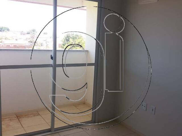 #5477 - Apartamento para Venda em Marília - SP