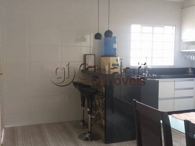 #5541 - Casa para Venda em Marília - SP