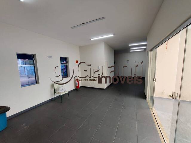 Sala Comercial para Venda em Marília - 4